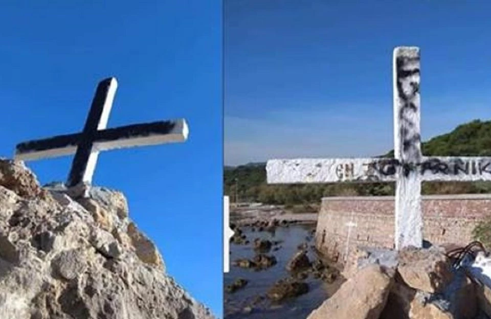 Προκλητική επίθεση κατά της Ορθοδοξίας – Αλλόθρησκοι έβαψαν μαύρο τον σταυρό στη Λέσβο – Οργανωμένη επιχείρηση ισλαμοποίησης της Ελλάδας